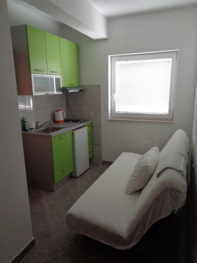 לוקבה Apartments Rados מראה חיצוני תמונה