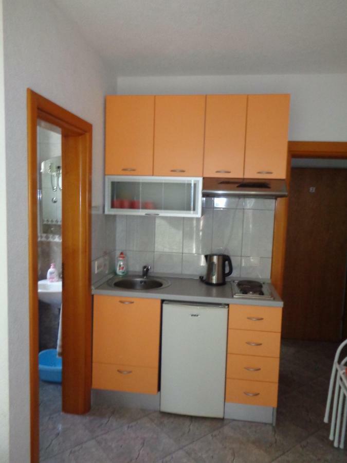 לוקבה Apartments Rados מראה חיצוני תמונה
